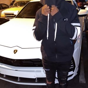 Meet your Posher, Teejay